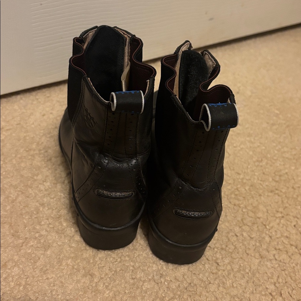 Ariat boots - Picture 3 of 7